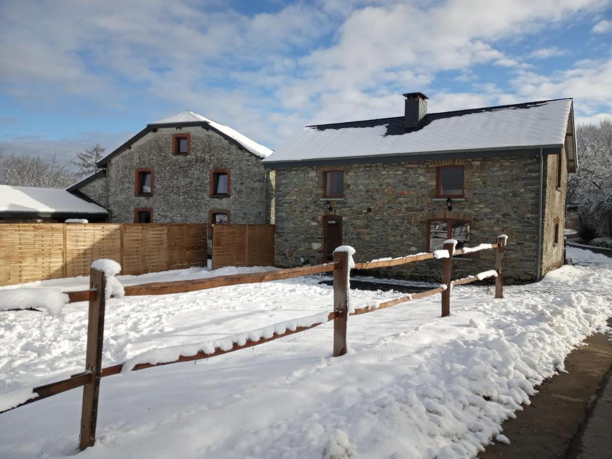 Gite Le Cheval Ardennais Gouvy Exteriör bild